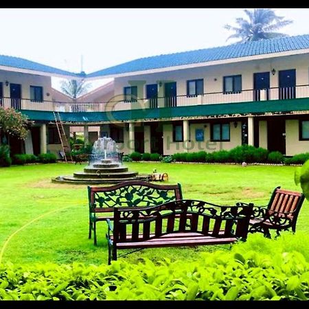 Airport Hotel Karachi Exterior foto